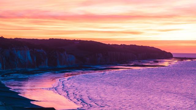 Coucher de soleil sur la plage de Pourville-sur-Mer