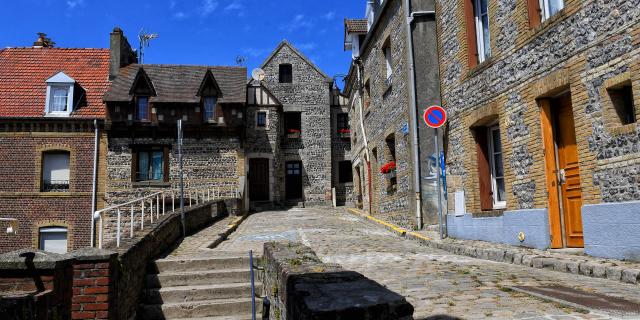 Maisons typiques de pêcheur, en grès et en silex, dans le quartier du Pollet à Dieppe